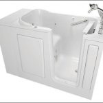 aging_in_place_spring2020_walkintub