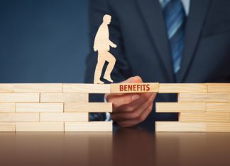 Optional incentives – Want to keep your team? Offer employee share options Optional incentives