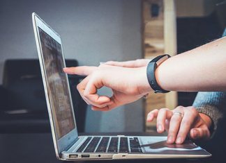 Online real estate sales are undergoing a revolution