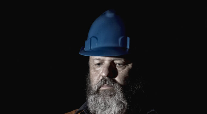 Construction industry’s mental health programs improving but more needs to be done